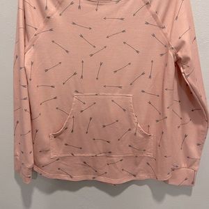 No Boundaries - Long Sleeve - Md (7-9) - Pink with grayish black arrows.